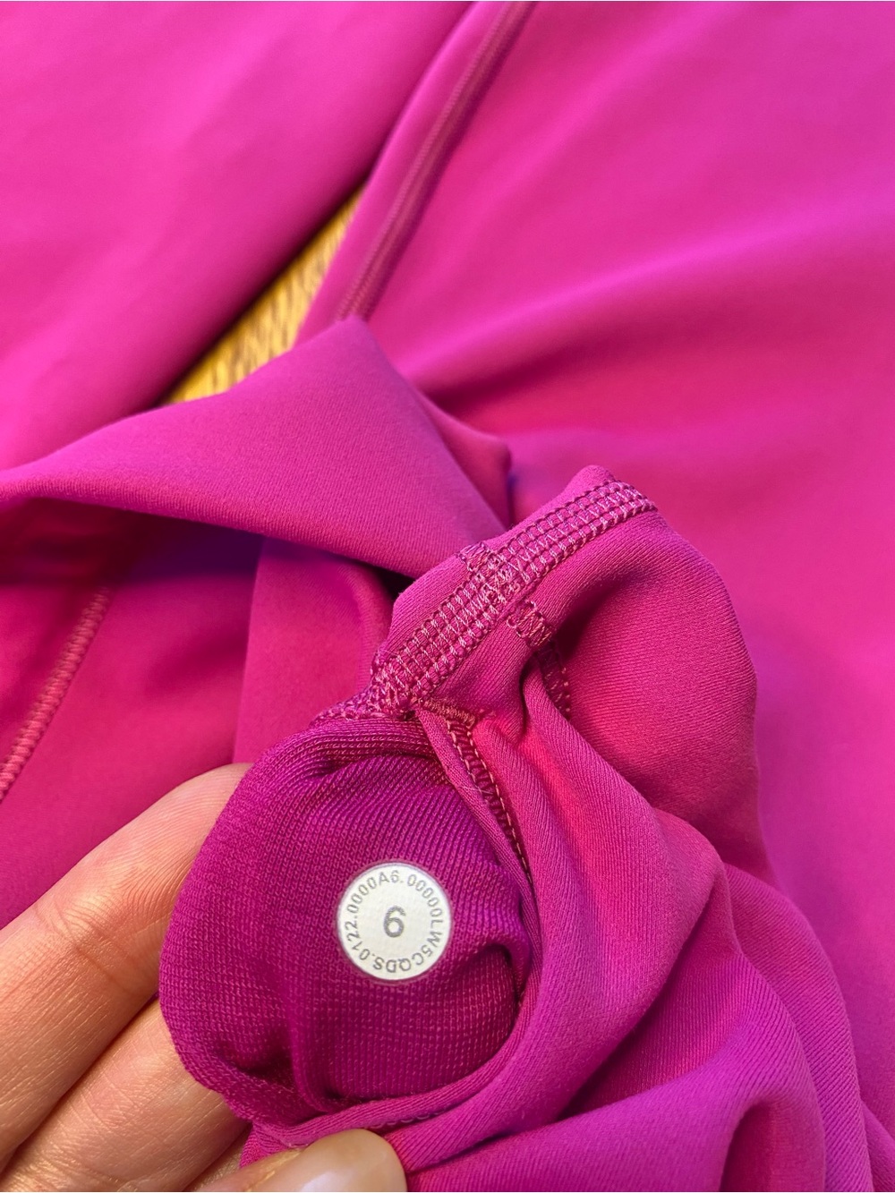 Lululemon Wunder Train High-Rise Tight 25" | size 6 | Ripened Raspberry - Picture 6 of 8